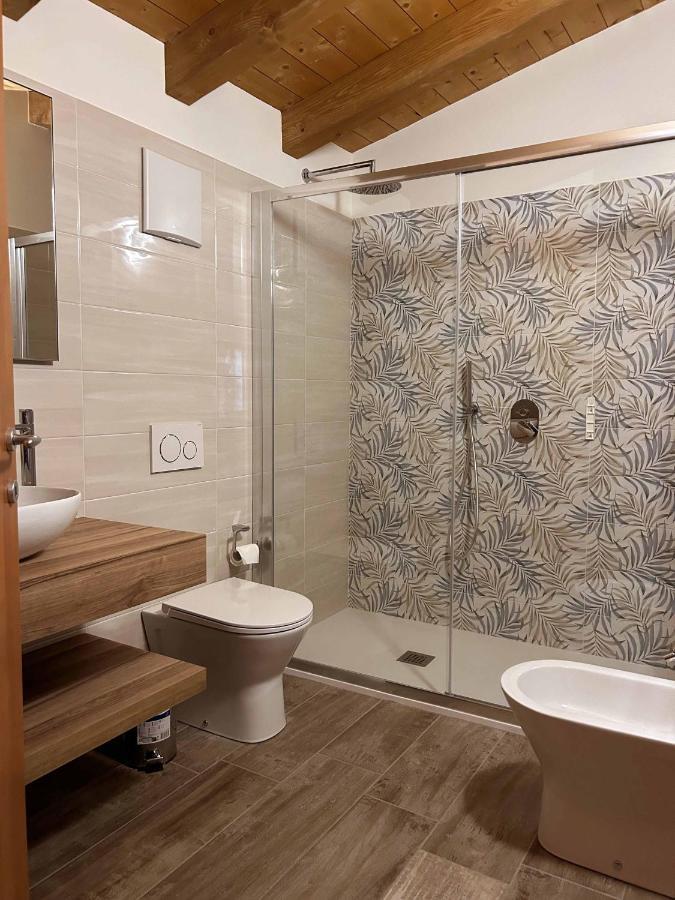 La Volpe Rossa Rooms And Apartments ซานเฟลีเช เดล เบนาโก ภายนอก รูปภาพ